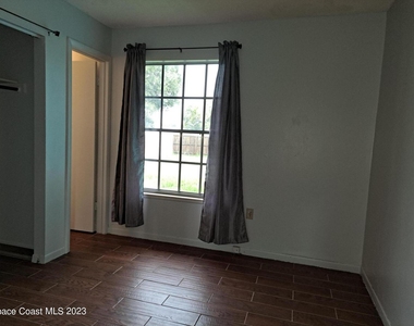 1311 Cindy Circle Ne - Photo Thumbnail 11