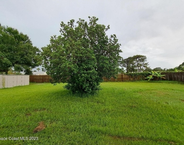 1311 Cindy Circle Ne - Photo Thumbnail 15