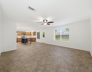 32334 Summer Park Lane - Photo Thumbnail 3