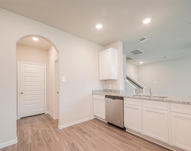 2335 Tavo Trail Drive - Photo Thumbnail 15