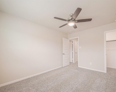2335 Tavo Trail Drive - Photo Thumbnail 40