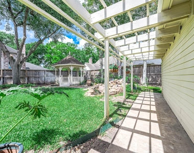 3702 Belle Grove Ln - Photo Thumbnail 46