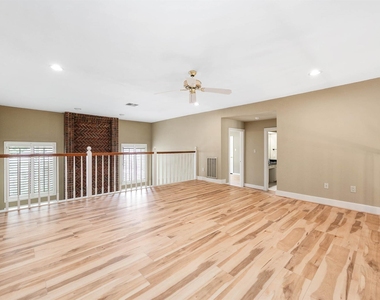 3702 Belle Grove Ln - Photo Thumbnail 30