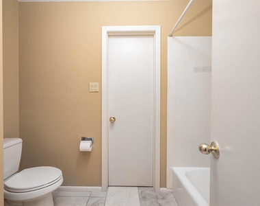 3702 Belle Grove Ln - Photo Thumbnail 39