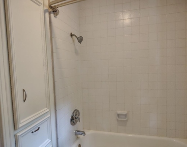 2823 Whitman Drive - Photo Thumbnail 27