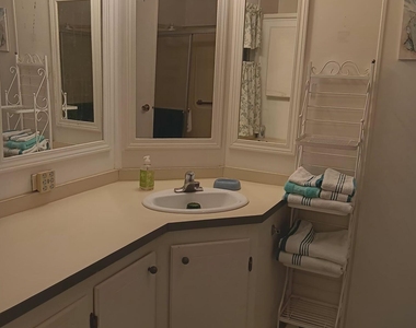 7597 Cedar Bark Road - Photo Thumbnail 16