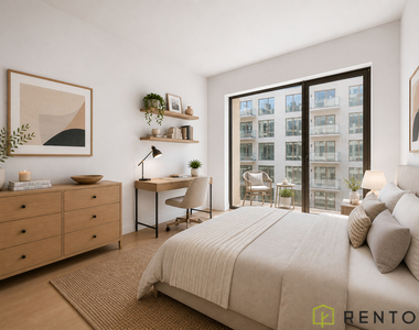 960 Franklin Avenue - Photo Thumbnail 4