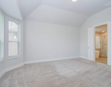 14910 Mossycup Spur Way - Photo Thumbnail 18