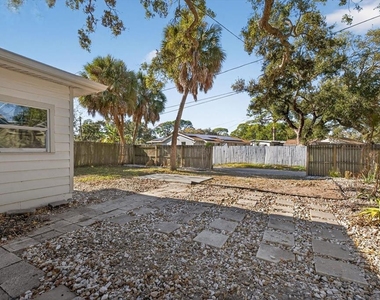 773 W Harbor Drive S - Photo Thumbnail 3