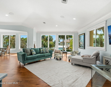 143 Caledonia Drive - Photo Thumbnail 10