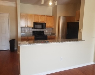 4207 S Dale Mabry Highway - Photo Thumbnail 3