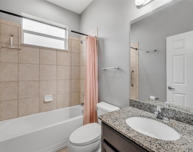11236 77th Street E - Photo Thumbnail 25