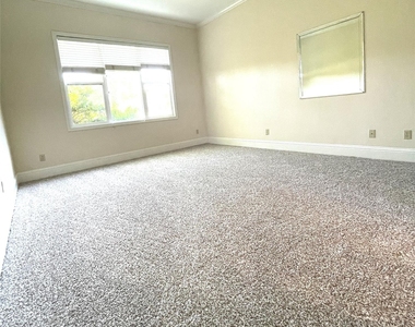 28 Waters Edge Street - Photo Thumbnail 9