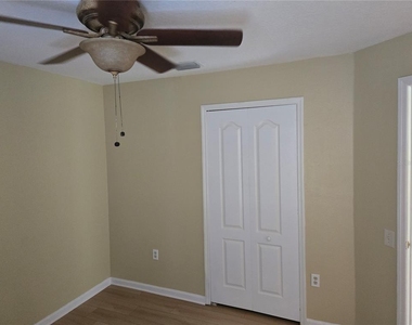 1424 Wylie Court - Photo Thumbnail 19