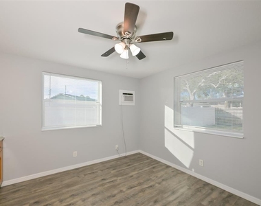 1956 Mcmullen Road - Photo Thumbnail 4