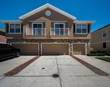 617 52nd Avenue N - Photo Thumbnail 5