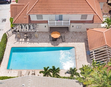 1800 Noel Place - Photo Thumbnail 26