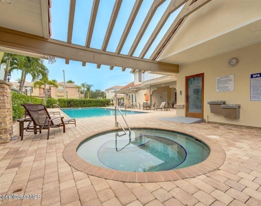 1800 Noel Place - Photo Thumbnail 29