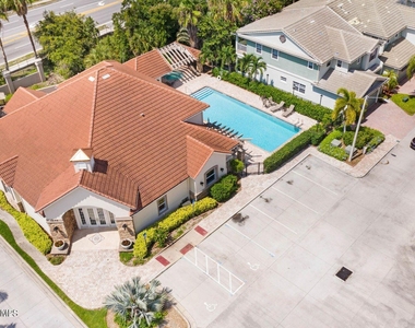 1800 Noel Place - Photo Thumbnail 25