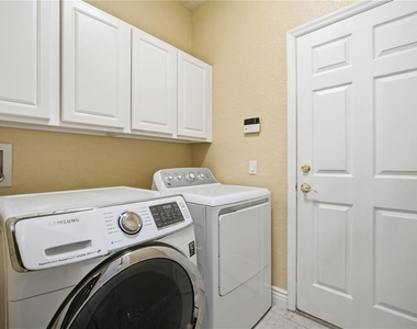 718 Bunker View Drive - Photo Thumbnail 19