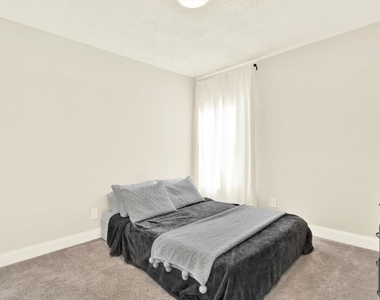 1707 E New Orleans Avenue - Photo Thumbnail 11