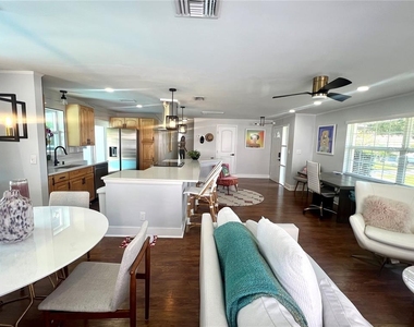 2066 Druid Park Drive N - Photo Thumbnail 28