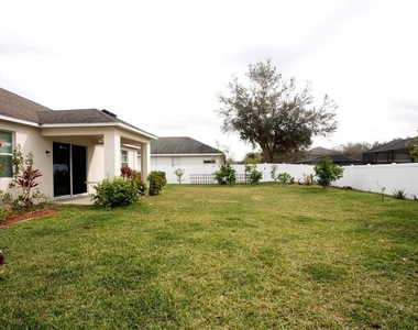 1319 Rowantree Drive - Photo Thumbnail 26