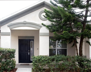 1319 Rowantree Drive - Photo Thumbnail 3