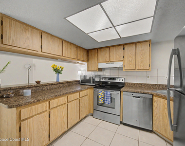 1641 Sunny Brook Lane Ne - Photo Thumbnail 9