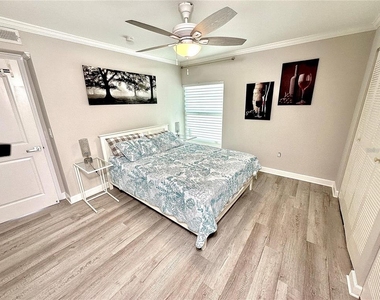 4908 38th Way S - Photo Thumbnail 14