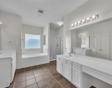 2614 Shady Acres Court - Photo Thumbnail 28