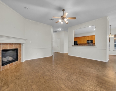 2614 Shady Acres Court - Photo Thumbnail 8