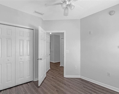 9519 Newdale Way - Photo Thumbnail 18