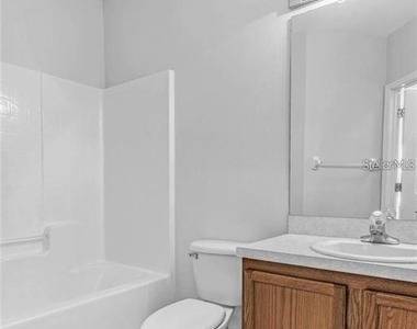 9519 Newdale Way - Photo Thumbnail 8