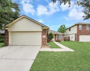 18910 Bonners Park Circle - Photo Thumbnail 1