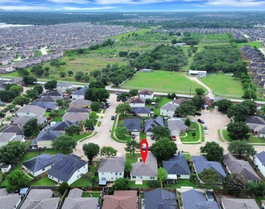 18910 Bonners Park Circle - Photo Thumbnail 7