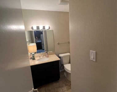 2265 W Settlers Way Way - Photo Thumbnail 4