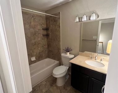 2265 W Settlers Way Way - Photo Thumbnail 15