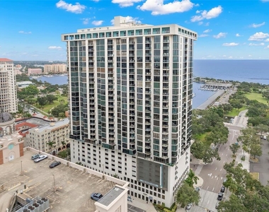 1 Beach Drive Se - Photo Thumbnail 32