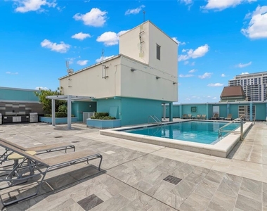 1 Beach Drive Se - Photo Thumbnail 17