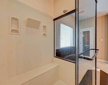 14303 Reissen Lane - Photo Thumbnail 26