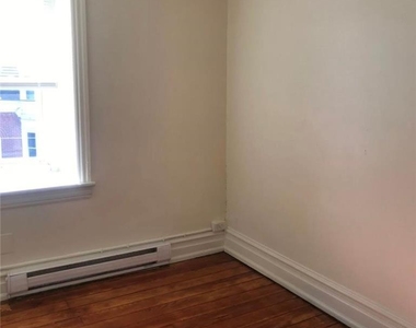 139 N 10th Street - Photo Thumbnail 9