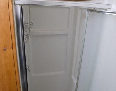 422 South Street - Photo Thumbnail 13