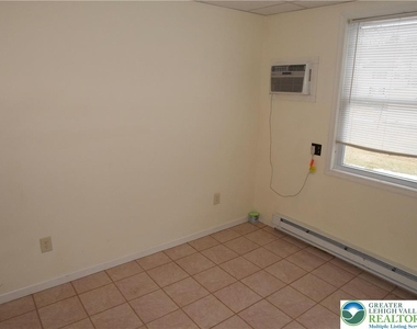 422 South Street - Photo Thumbnail 19