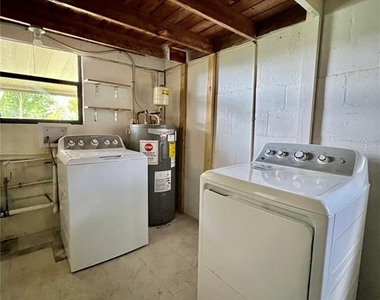 1535 Grove Street - Photo Thumbnail 19