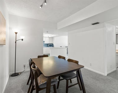 7400 Sun Island Drive S - Photo Thumbnail 22