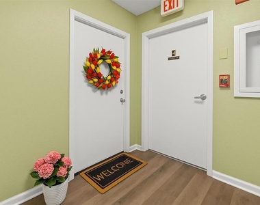 7400 Sun Island Drive S - Photo Thumbnail 6