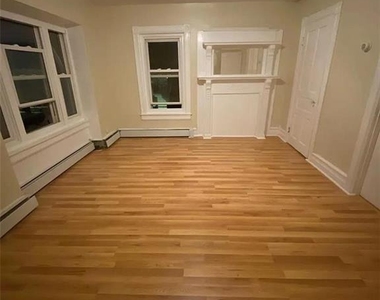 26 N Madison Street - Photo Thumbnail 7