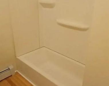 26 N Madison Street - Photo Thumbnail 2