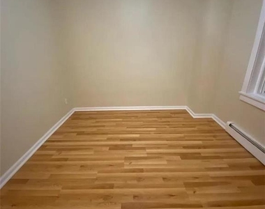 26 N Madison Street - Photo Thumbnail 9